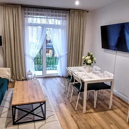 Apartamentstronieslaskie * Stronie Slaskie