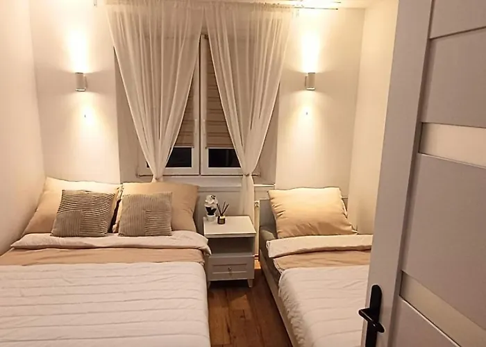 Apartamentstronieslaskie Daire